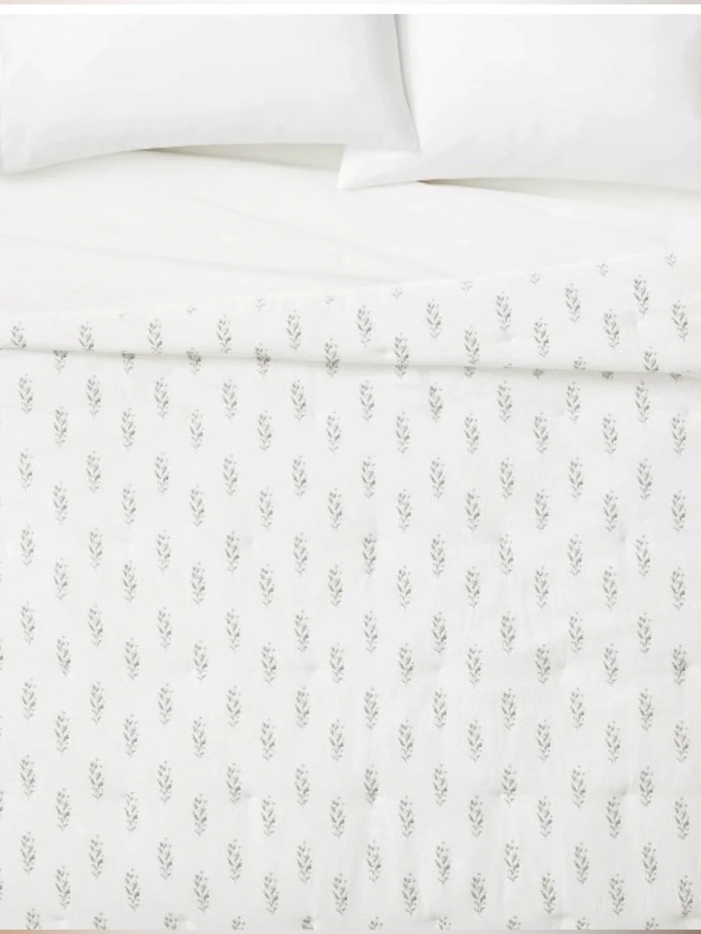 King Lofty Cotton Slubwood Block Floral comforter Theshold designed Studio McGee